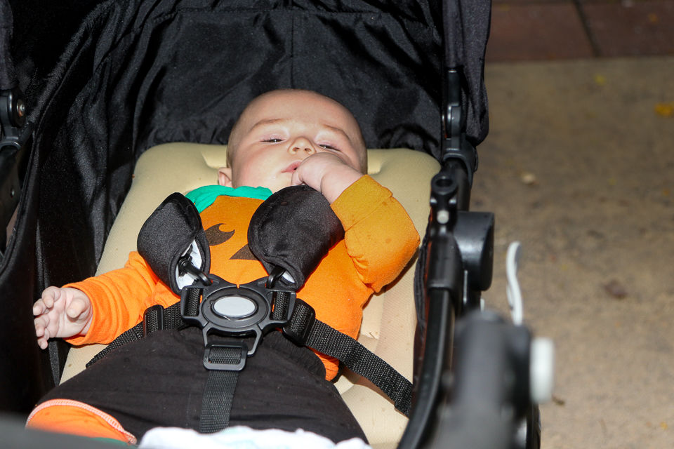 Halloween Trick or Treat Downtown Morganton 2019-9560.JPG